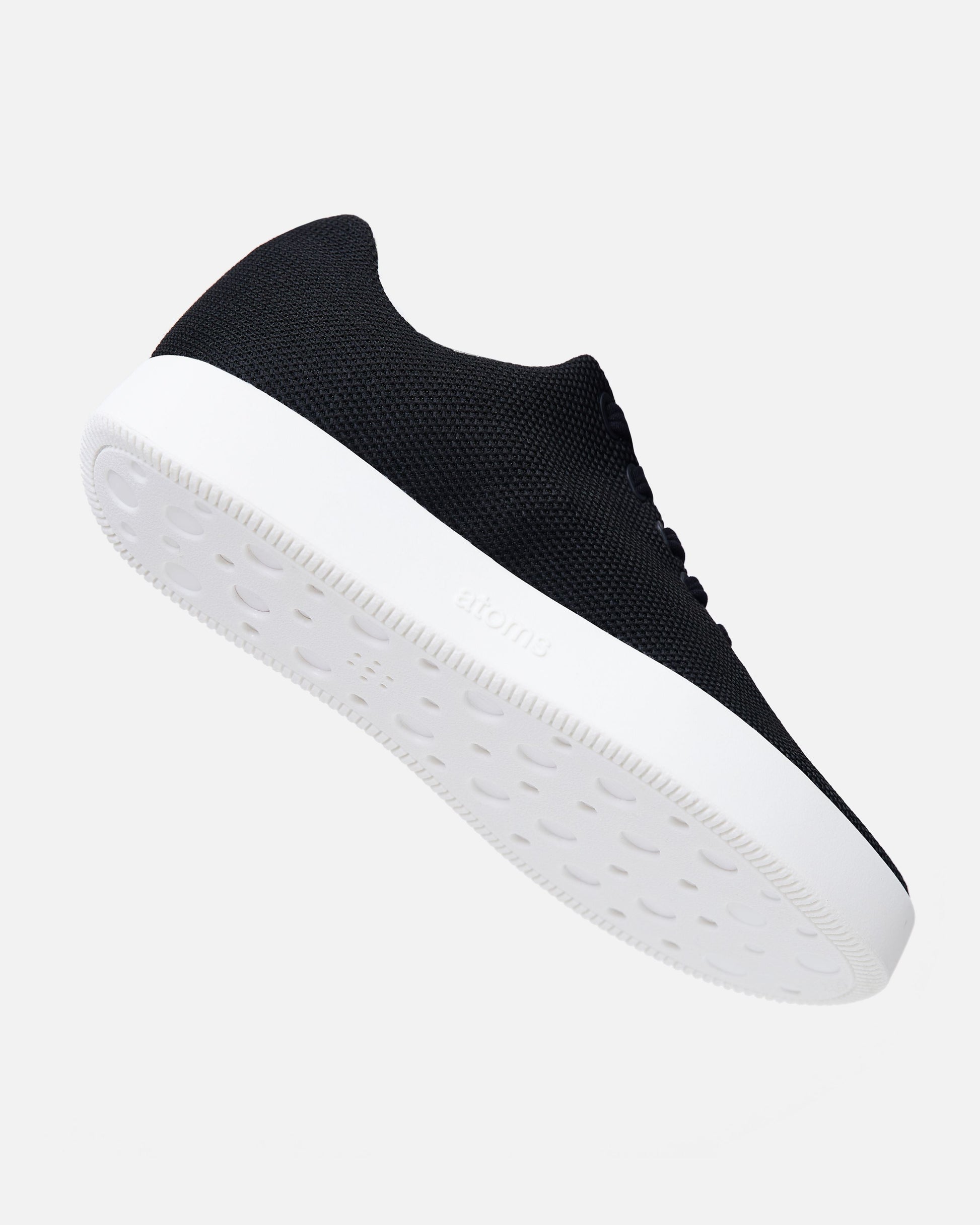 Model 001: Comfort Revolution in Black & White Atoms