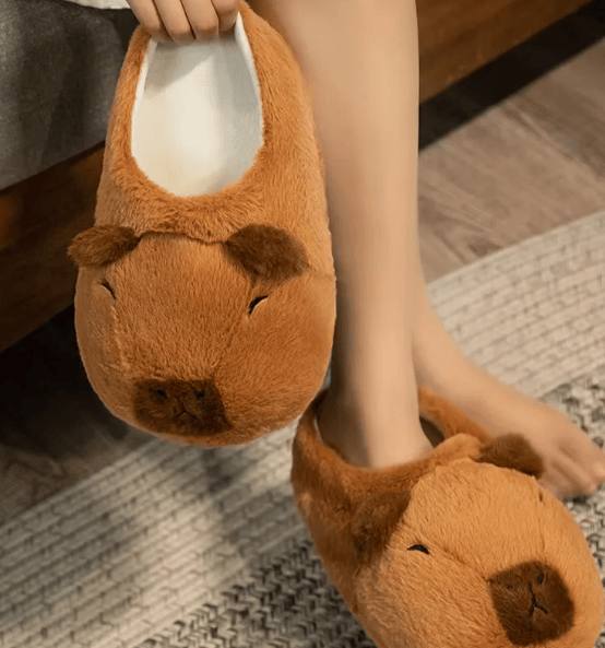 Adorable Cartoon Capybara Plush Cotton Slippers with Non-Slip Sole for Cozy Home Wear Doba