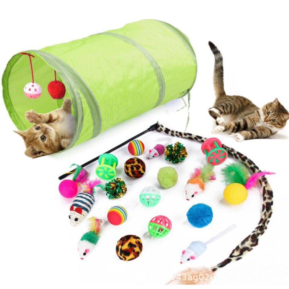 Ultimate 21-Piece Interactive Cat Toy Set with Plush Mice, Feather Wands, Tunnels, and Scratchers Doba